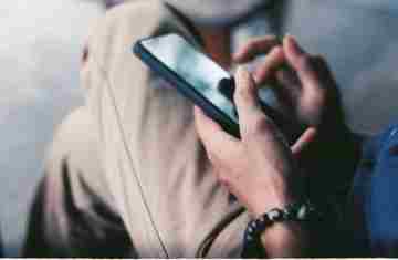 Metade dos apostadores no Brasil gastam menos de R$ 50 em bet